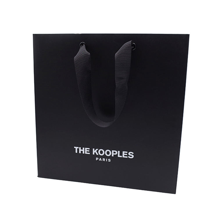 Custom Logo Hot Foil Stamped Black Matt Kraft Paper Shopping Bags