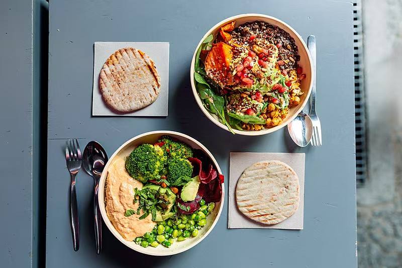 Custom Size Paper Bowl Disposable Salad Container for Fast Food Delivery