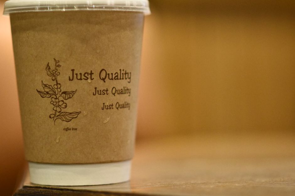Why Clear Compostable Containers Are the Next Big Thing in Grocery Deli